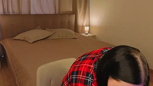 deloressaberi - DeloresSaberi's free webcam - UK Sex Cams