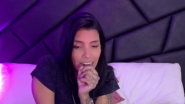 DeuxGold live sex cam