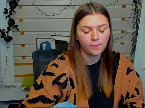 Josephine_Kiss webcam