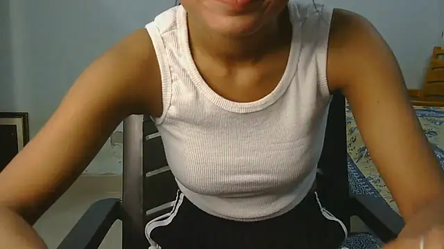 Aarti_misty71 webcam