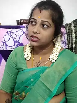 sweetqueen143 webcam