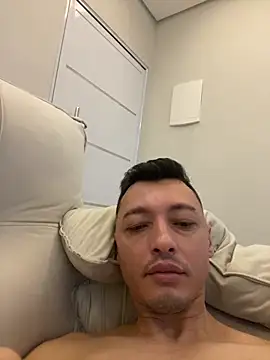 alexsandropllt webcam