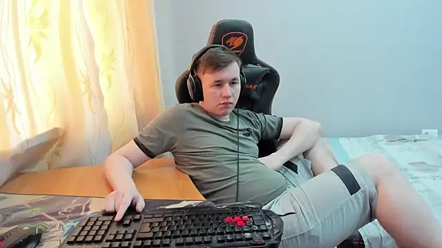 iliaskrislove webcam