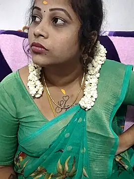 sweetqueen143 webcam