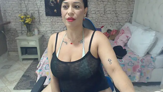 AlissonTyler4u webcam