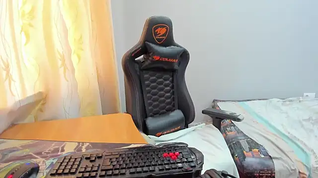 iliaskrislove webcam