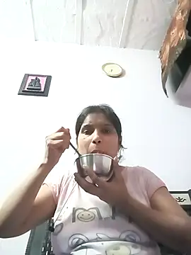 Ritika_singh71 webcam