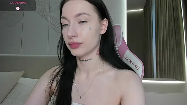 JenniferQueen11 webcam