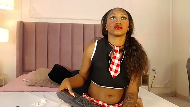 liatrainor - LiaTrainor's free webcam - UK Sex Cams