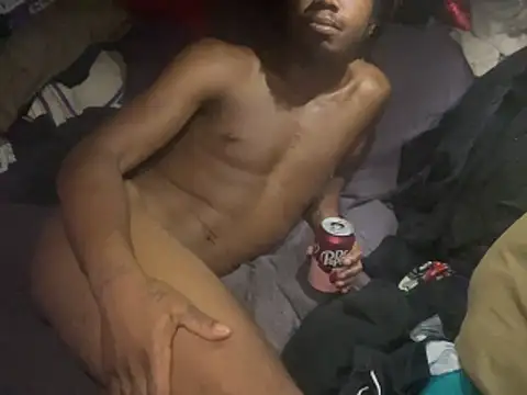 SlimeCrownzOut5 webcam