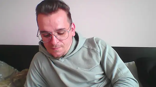 Huge_cock22cm webcam