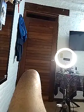 girl-multiorgasmic-Milf webcam