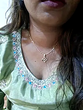 marathi_jiya1 - Marathi_jiya1's free webcam - UK Sex Cams