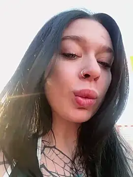 AlishaOfThorns webcam