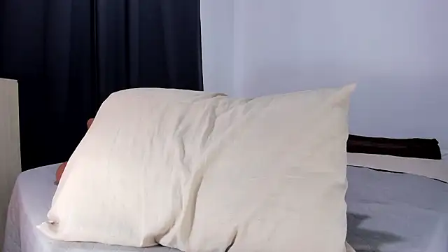 NahomiiAcosta webcam