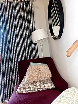 The-Real-Diva webcam