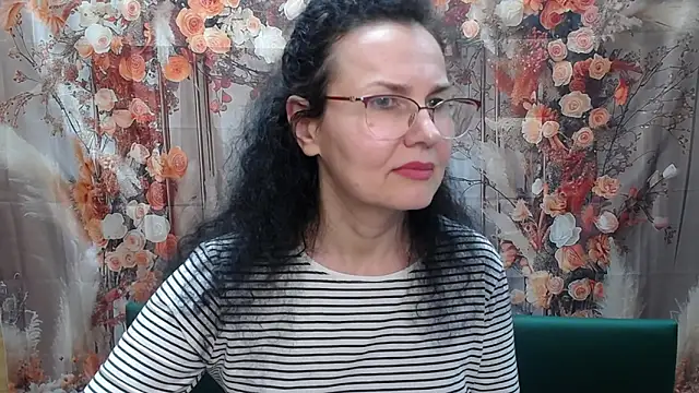 Miroslava_Happi webcam