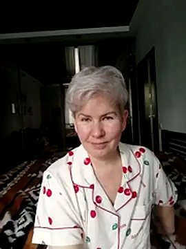 Webcam Model (AvaSwan5354)  is live.Free join now!