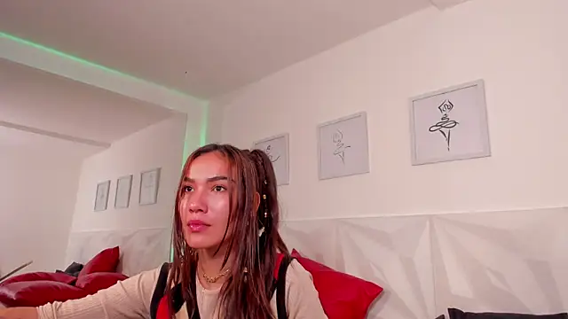 scarlet_castro webcam