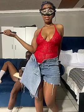 CreamyCupCake_96 webcam