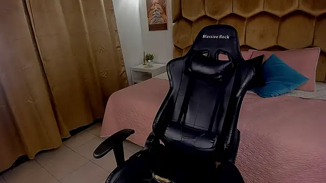 Emmet_CollinsJS webcam