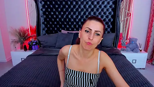 Rebecca_Diamond webcam