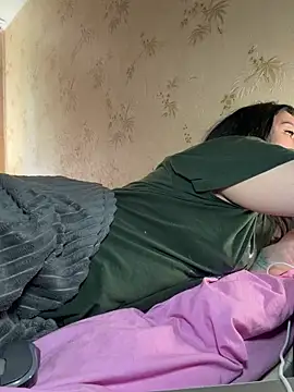 Naughtbaby_2025 webcam