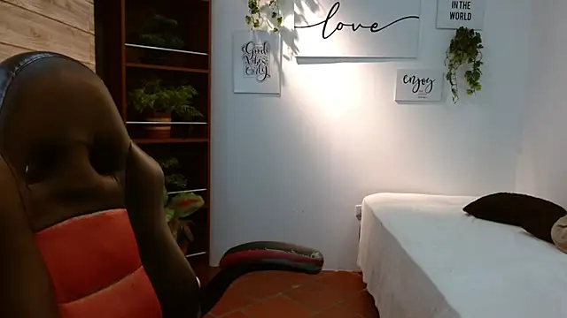 AmethystShadow17 webcam