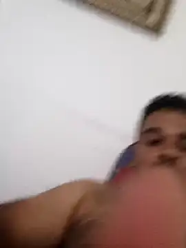 hornyCharlie69 webcam