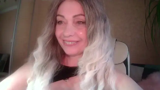 Roxolana_Drim webcam