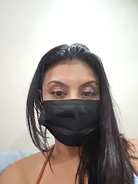 TemptingMiss_Daisy webcam