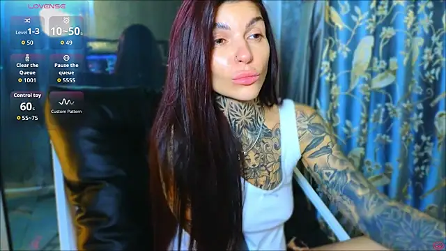 tattooedBabyy webcam