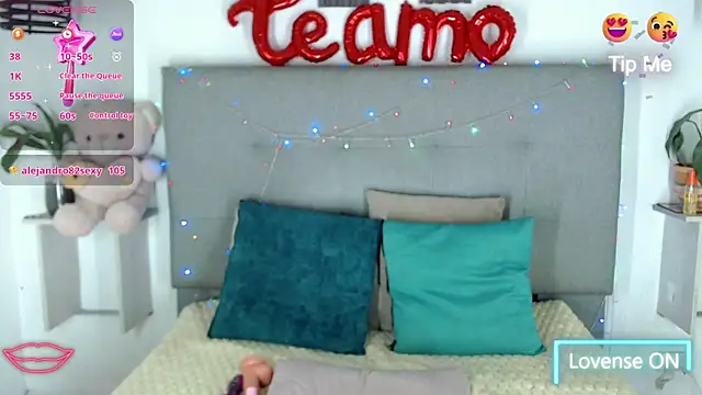 Sophia_Valentina webcam