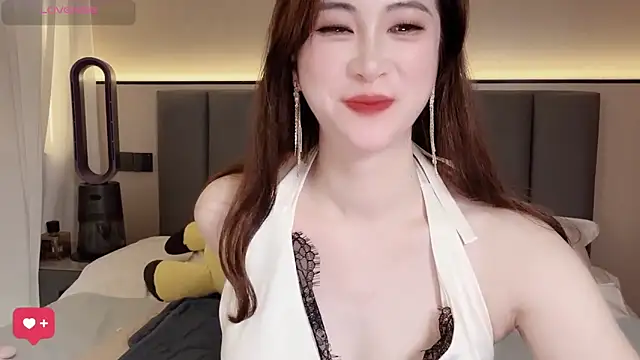 美女wuyueaini在线直播