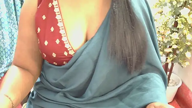 Mallu_Manisha webcam