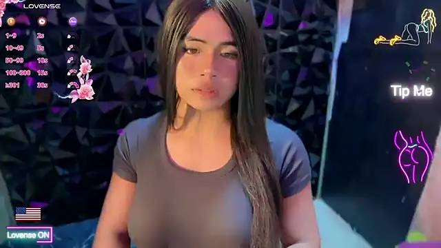 NyxaraSinDoll webcam