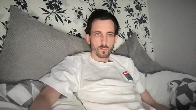 Big8inchUncutCock webcam