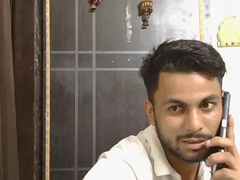 Stubborndesiboy webcam