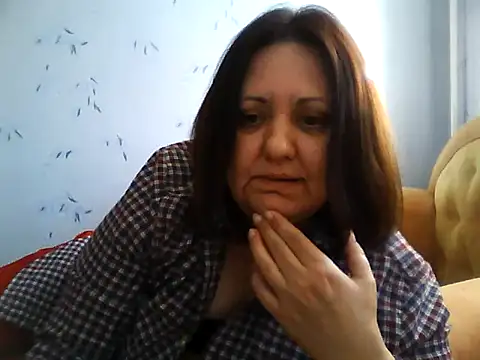 LockyCharm111 webcam