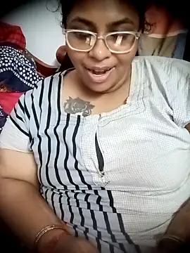 deepika-mallus webcam