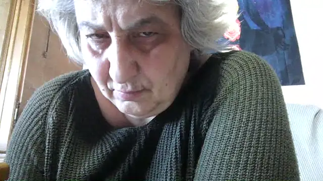 ExquisiteMature webcam