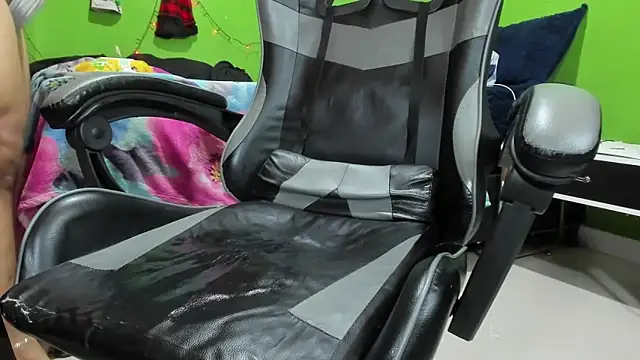 Arian_Pervert webcam