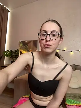MartiniiSelenna live sex cam