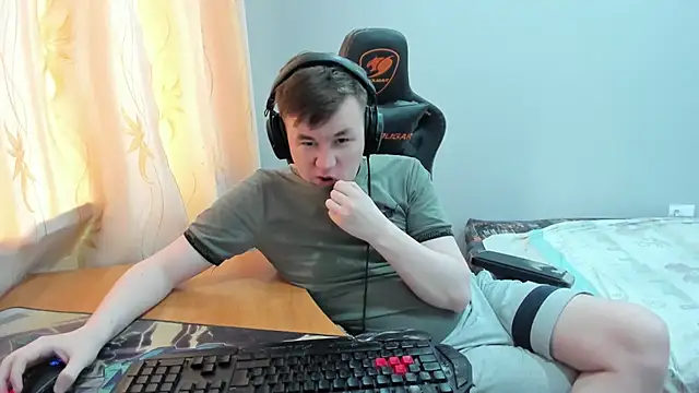 iliaskrislove webcam