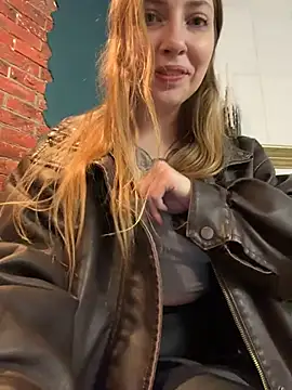 Sunny___Bunny webcam