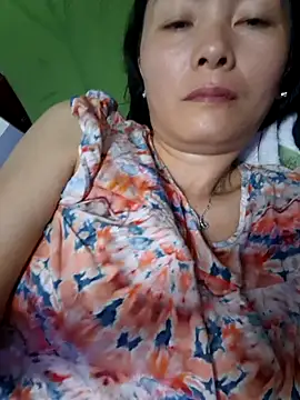 Baby-loveass69 webcam