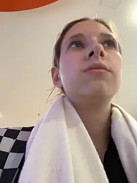 michelle_lovique webcam