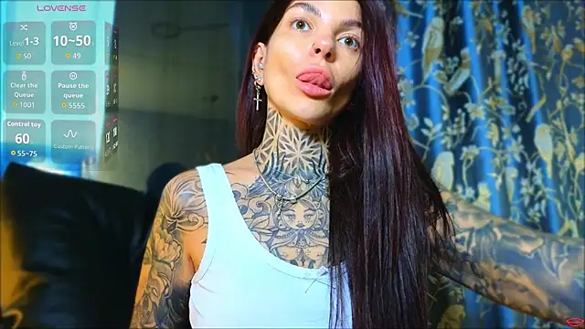 tattooedBabyy webcam