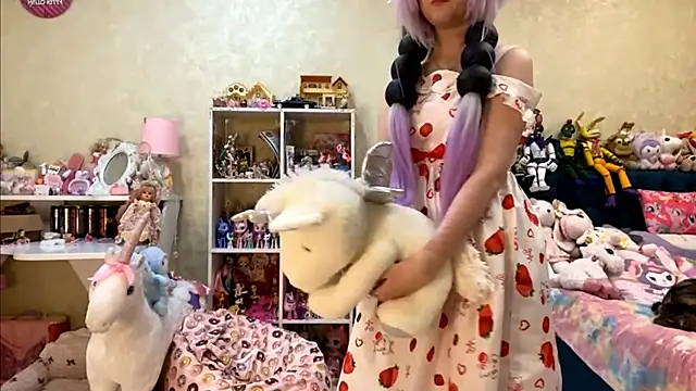 alisahoshicos - AlisaHoshiCos's free webcam - UK Sex Cams