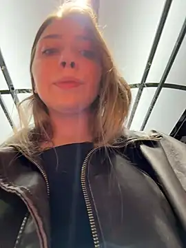 Sunny___Bunny webcam